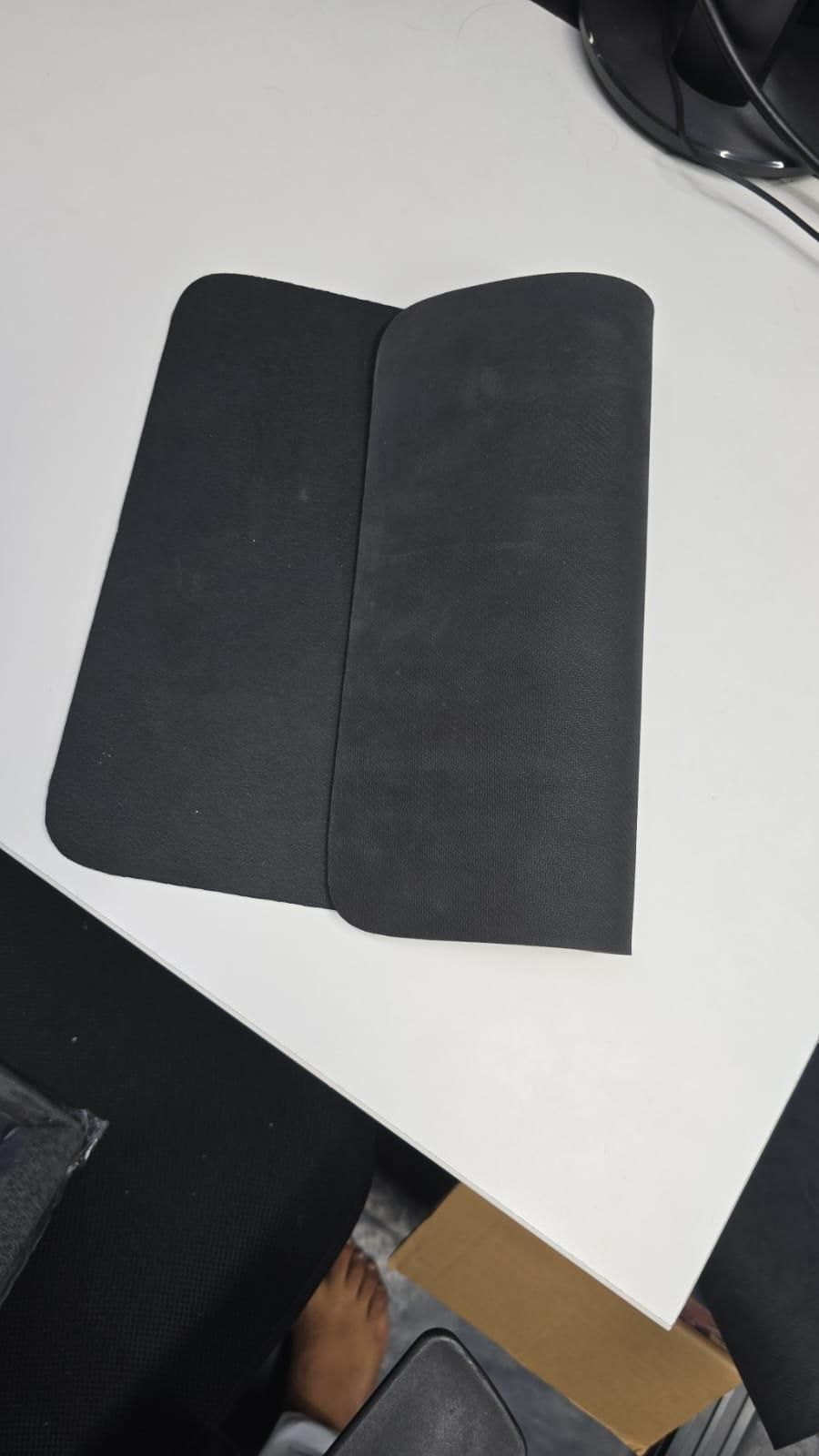 AquaShield™ Ultra-Dry Absorbent Mat – Quick-Dry, Washable & Anti-Slip